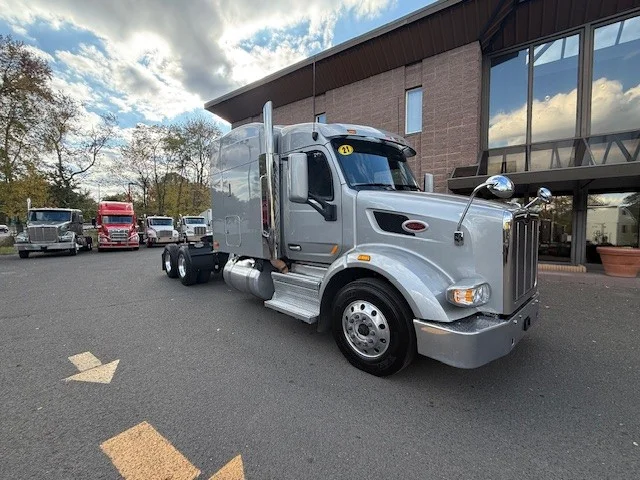 2021 Peterbilt 567 - image 3