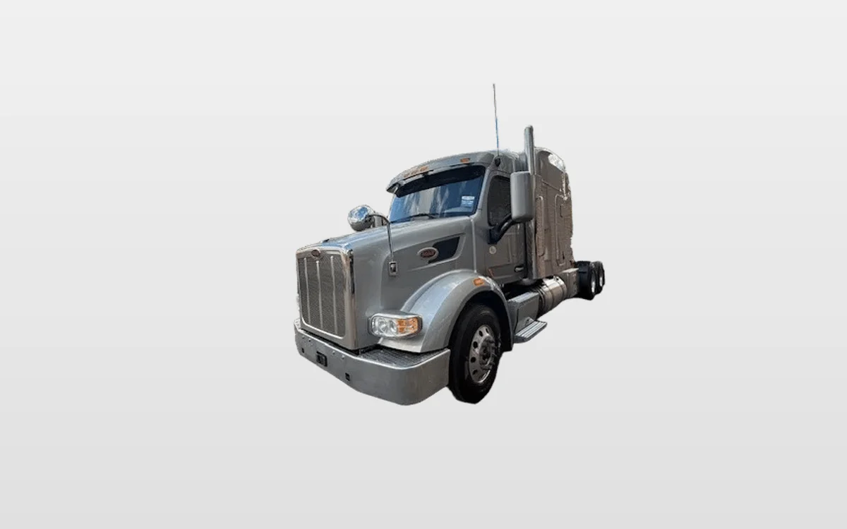 2021 Peterbilt 567 - image 1