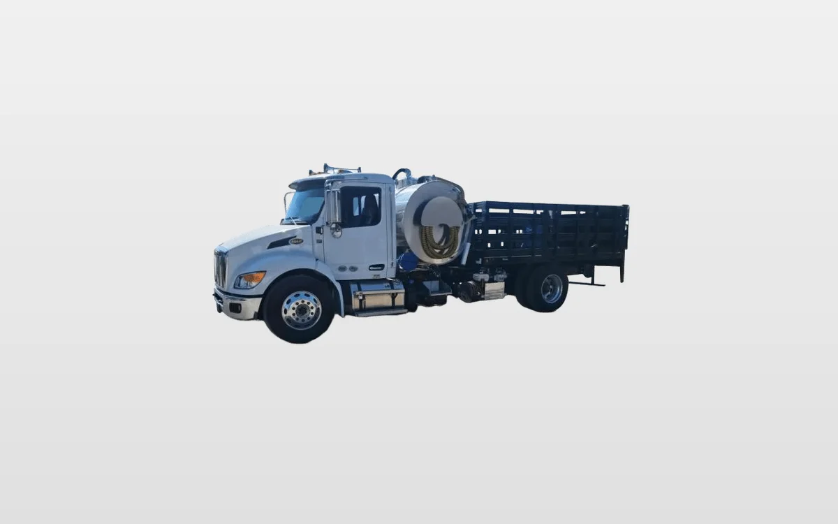 2025 Peterbilt 536 - image 1