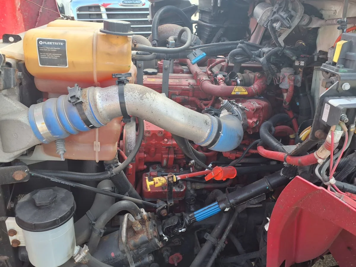 2020 International MV - image 9