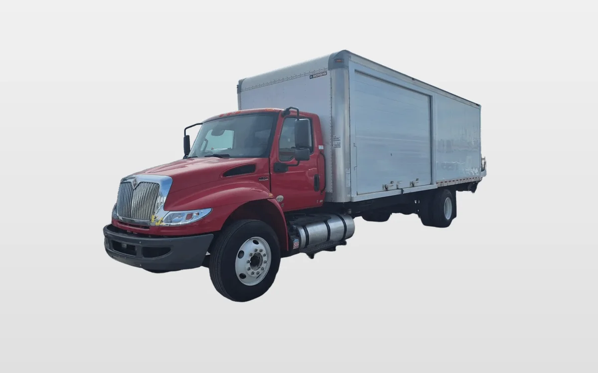 2020 International MV - image 1