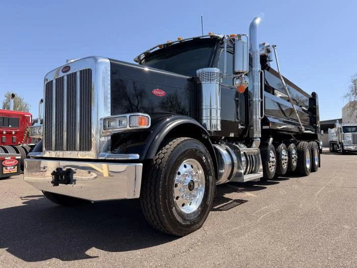 2027 Peterbilt 589 in Phoenix, AZ — photo 2