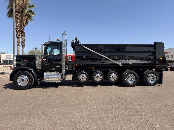 2027 Peterbilt 589 in Phoenix, AZ — photo 4