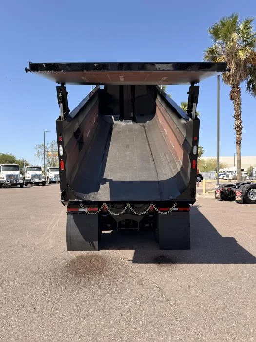2027 Peterbilt 589 in Phoenix, AZ — photo 8