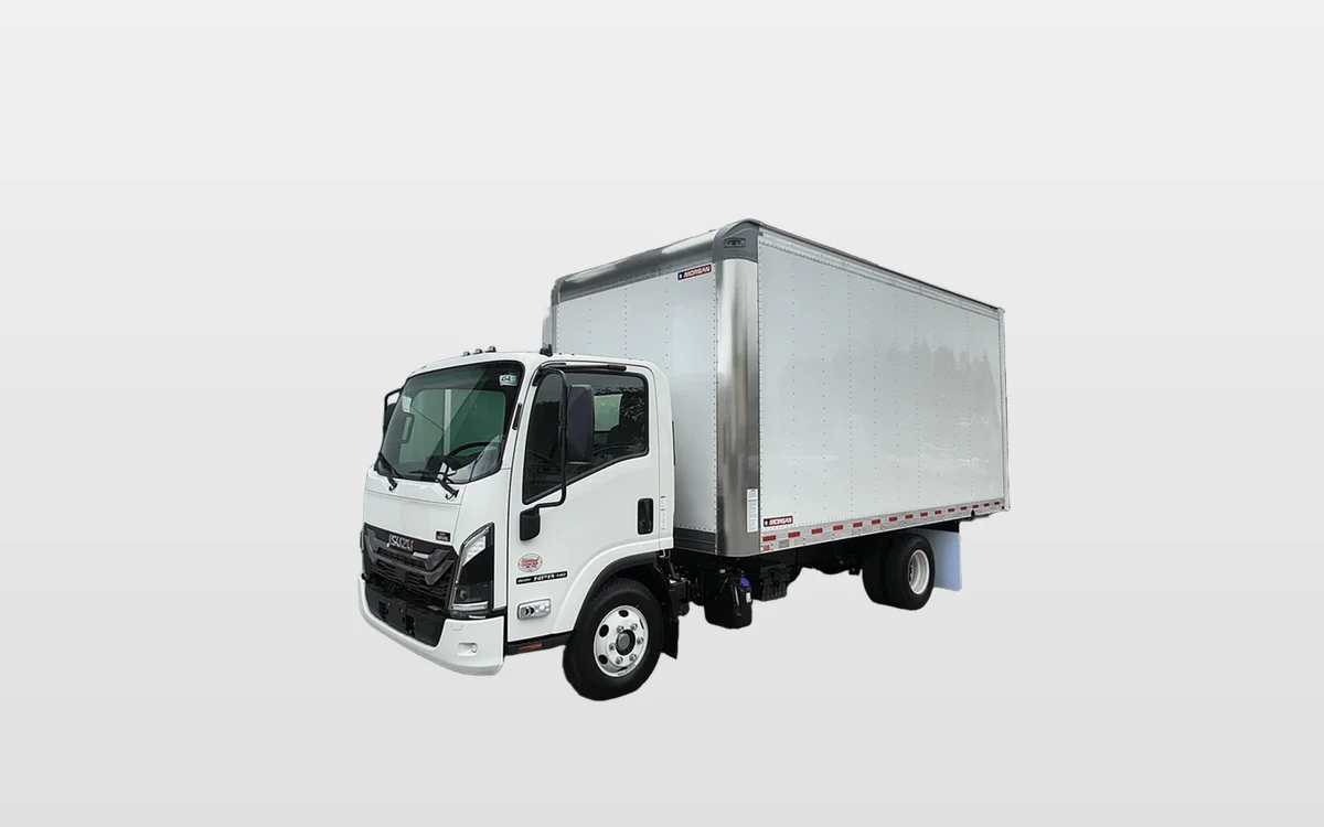 2025 Isuzu - image 1