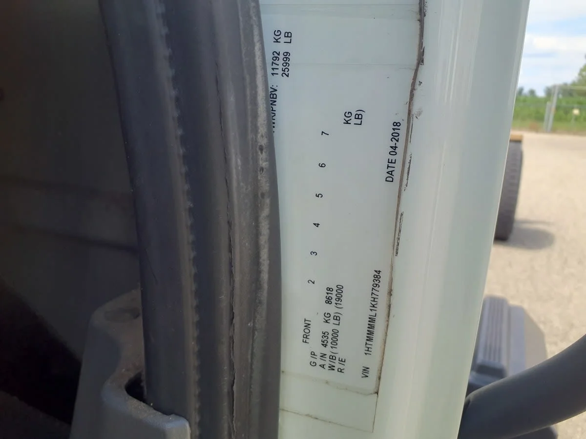 2019 International 4300 in Wayland, MI — photo 10