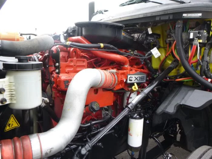 2023 International LT — photo 18