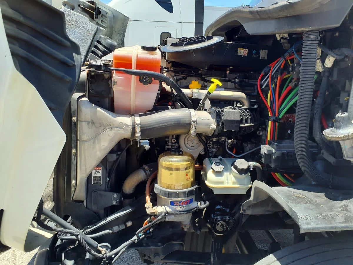2019 Freightliner Cascadia in Fort Worth, TX — photo 8
