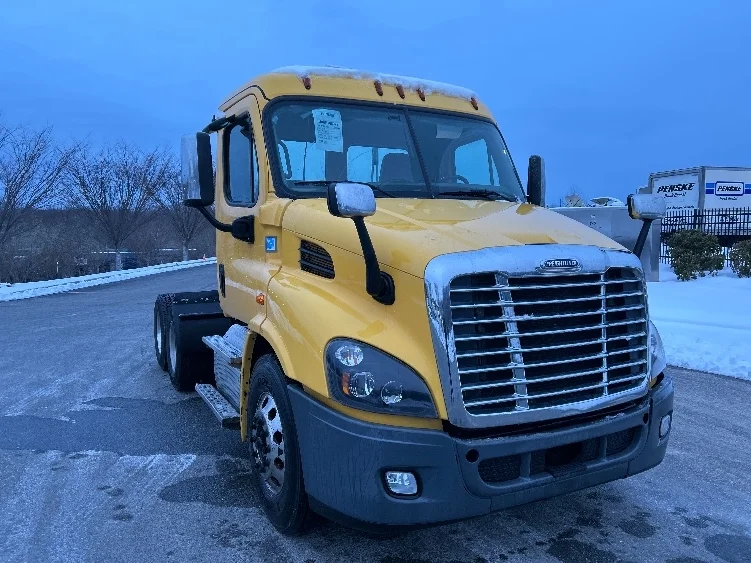 2019 Freightliner Cascadia in Fitchburg, MA
