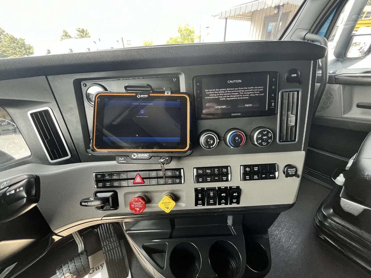 2026 Freightliner Cascadia — photo 26
