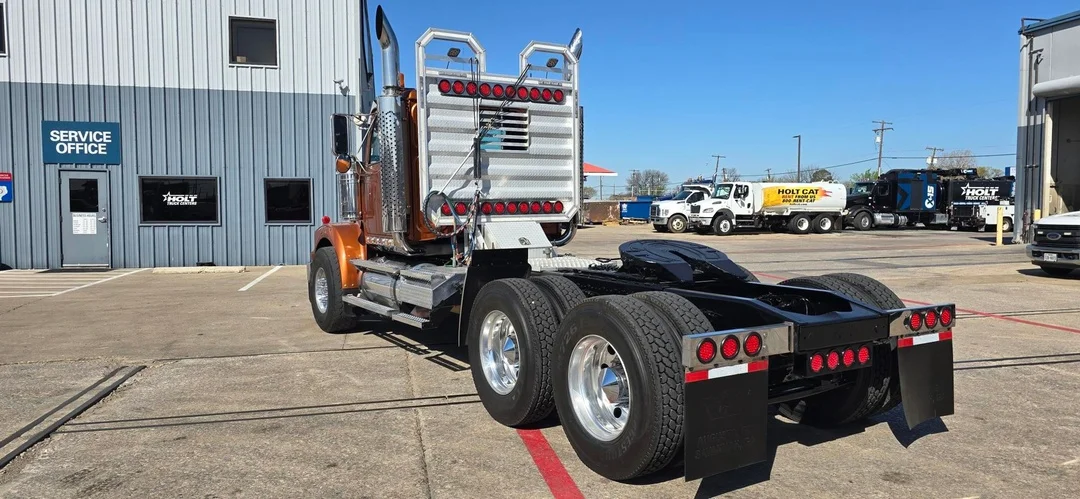 2018 Western Star 4900 - image 8