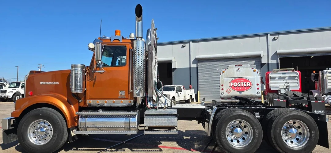 2018 Western Star 4900 in Irving, TX
