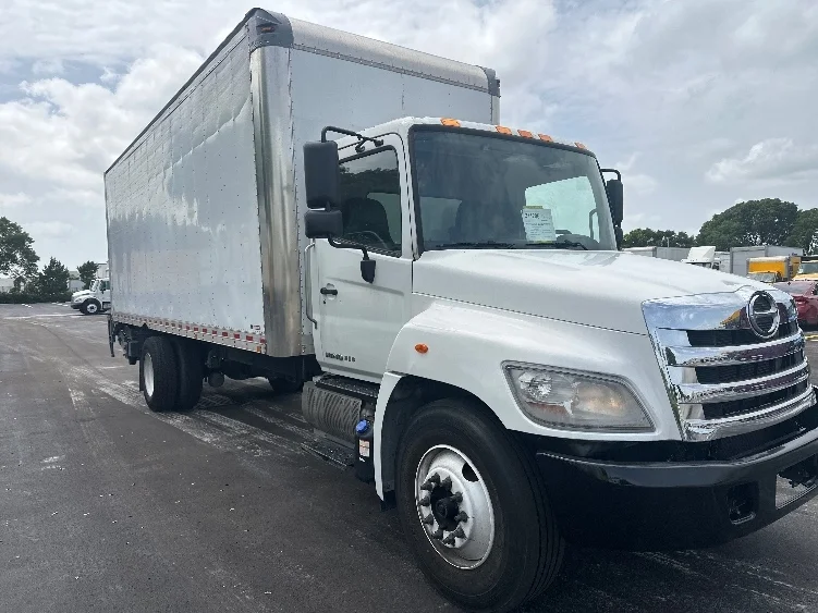 2020 Hino 268