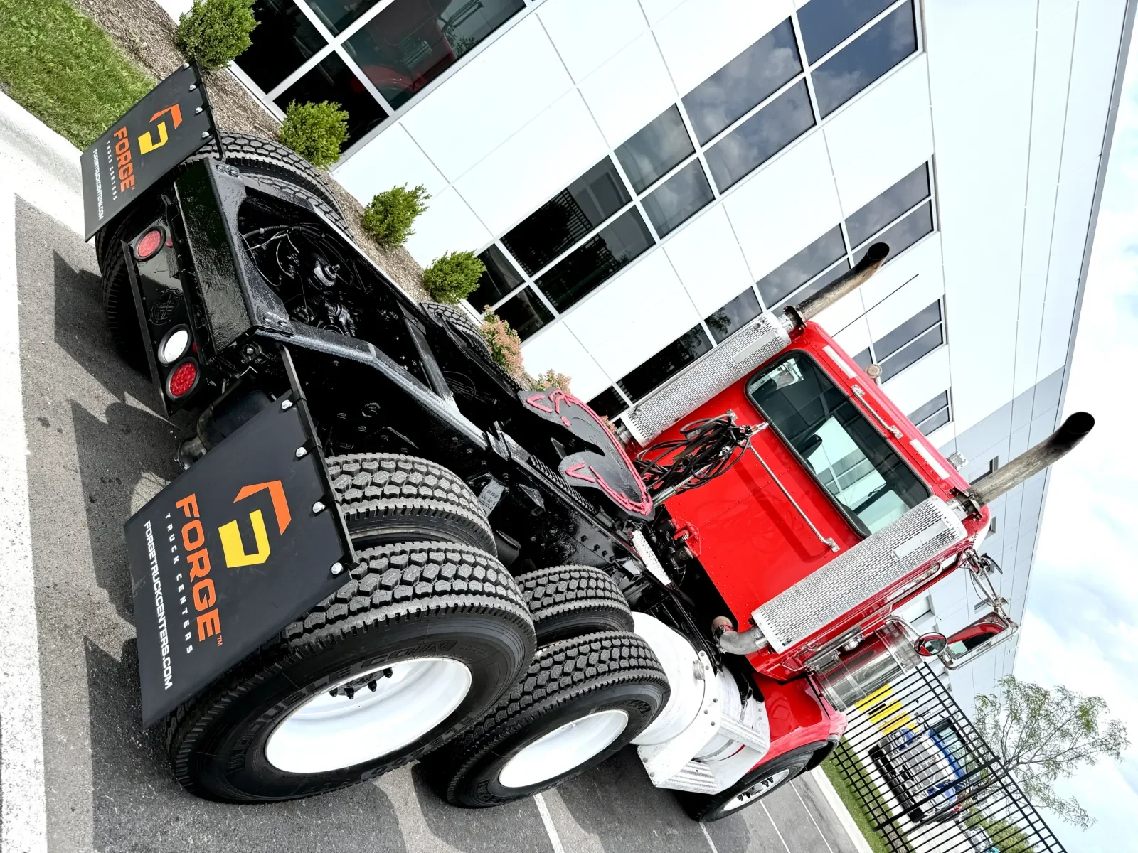 2006 Peterbilt in New Lenox, IL — photo 11