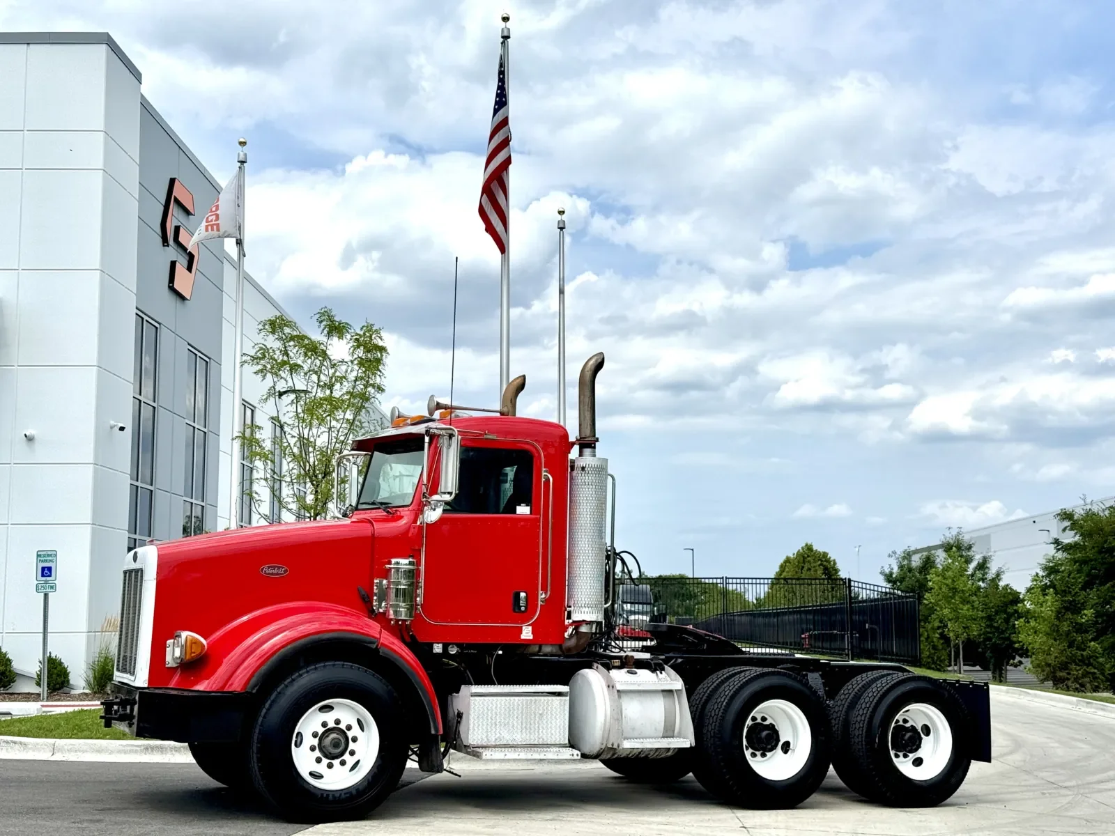 2006 Peterbilt in New Lenox, IL