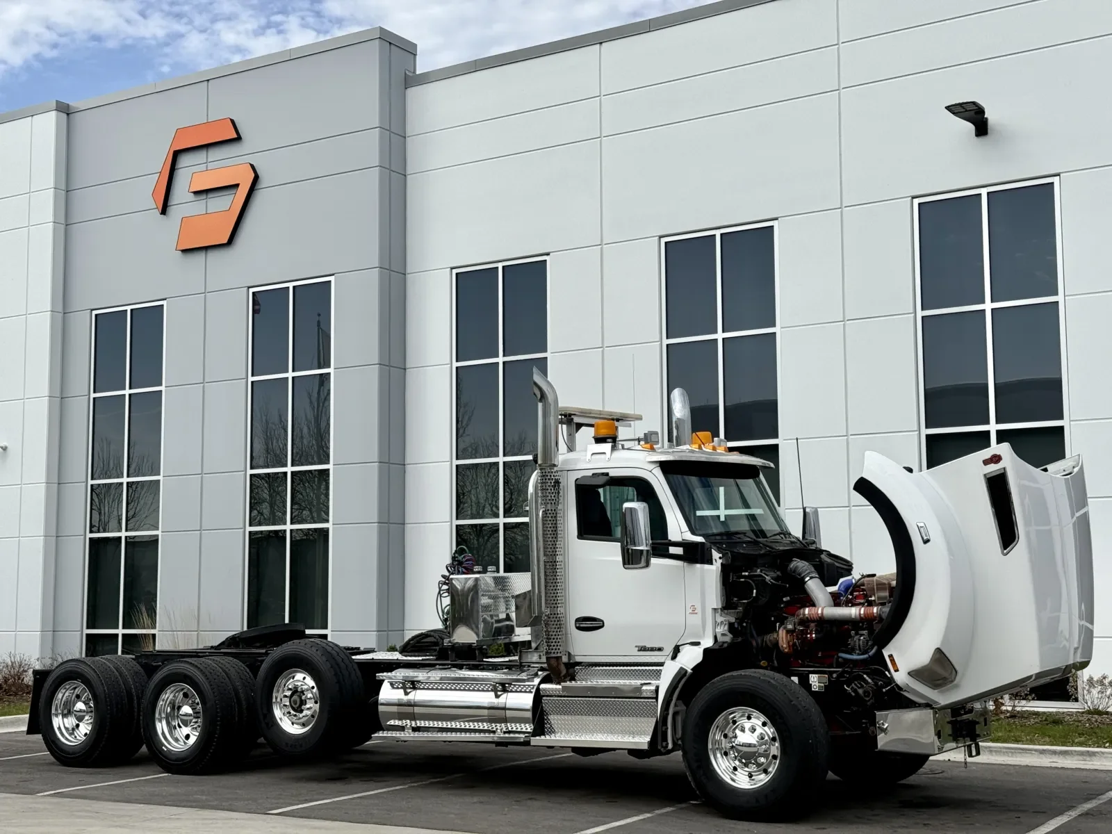 2019 Kenworth T880 - image 9