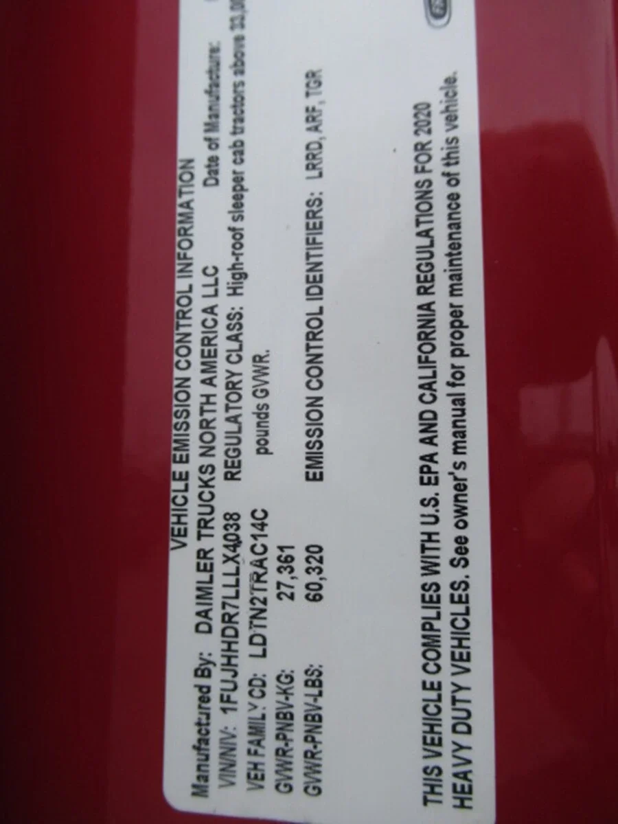 2020 Freightliner Cascadia - image 22