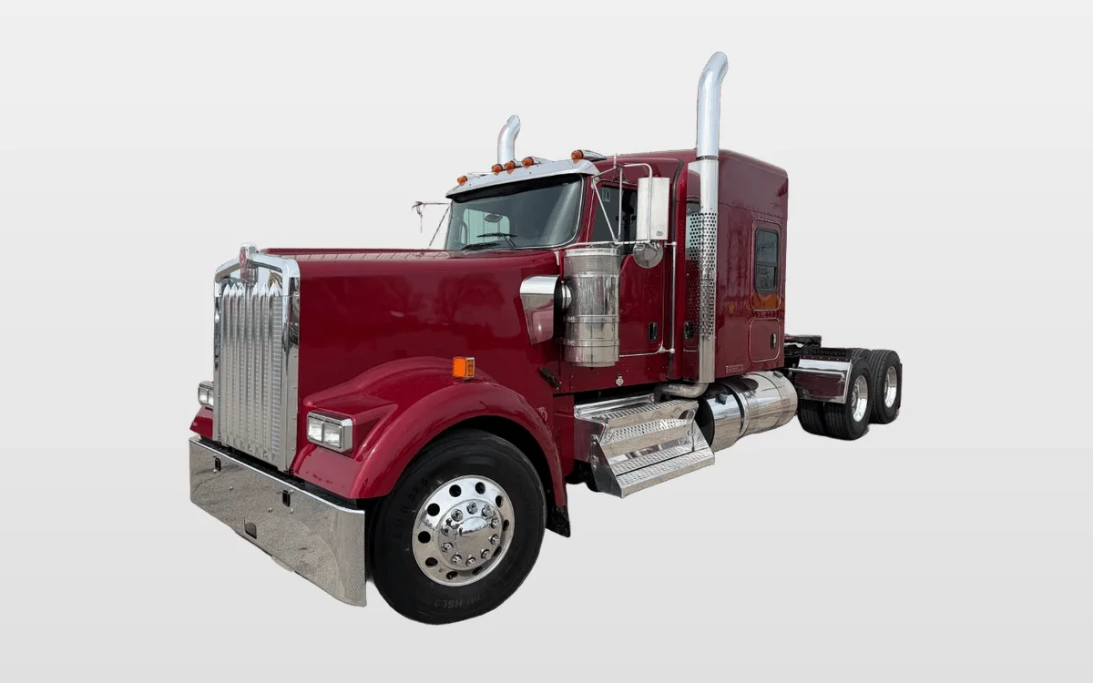 2027 Kenworth W900 - image 1