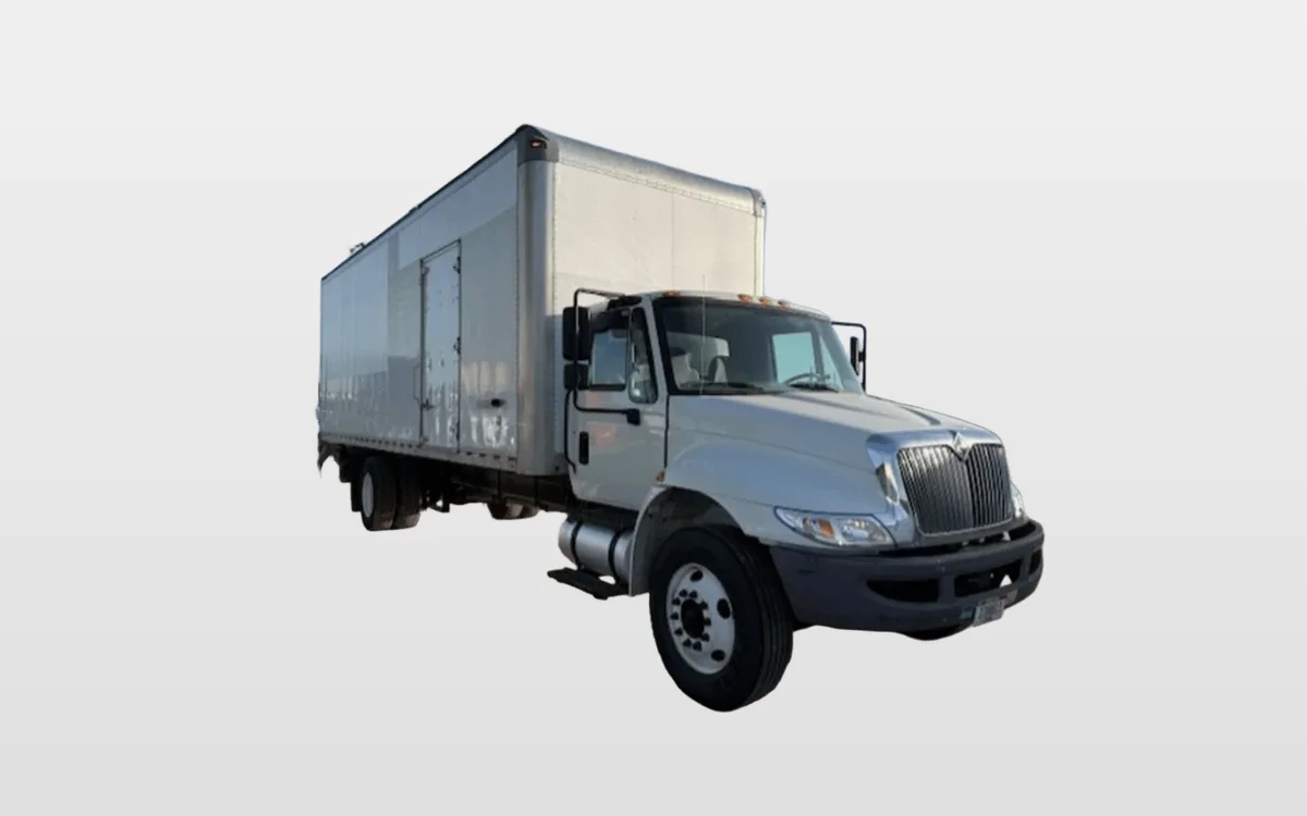 2018 International 4300 - image 1