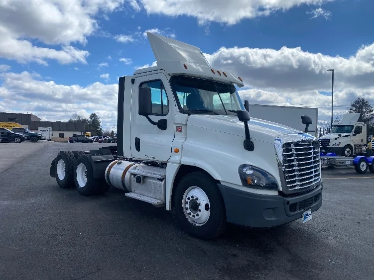 2018 Freightliner Cascadia in Piqua, OH