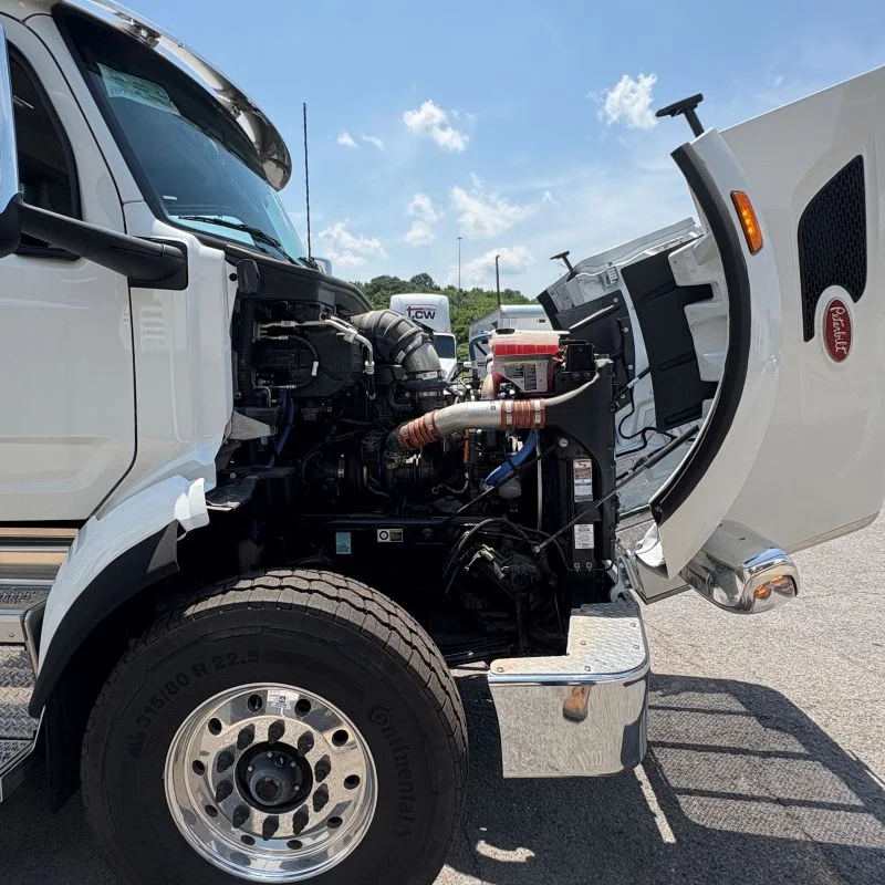 2025 Peterbilt 567 in Knoxville, TN — photo 8