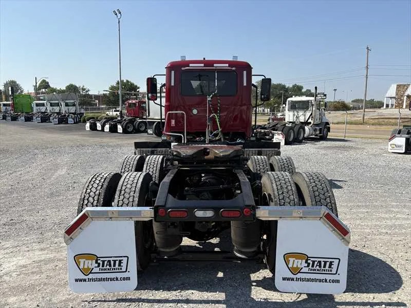 2025 Mack Anthem - image 4