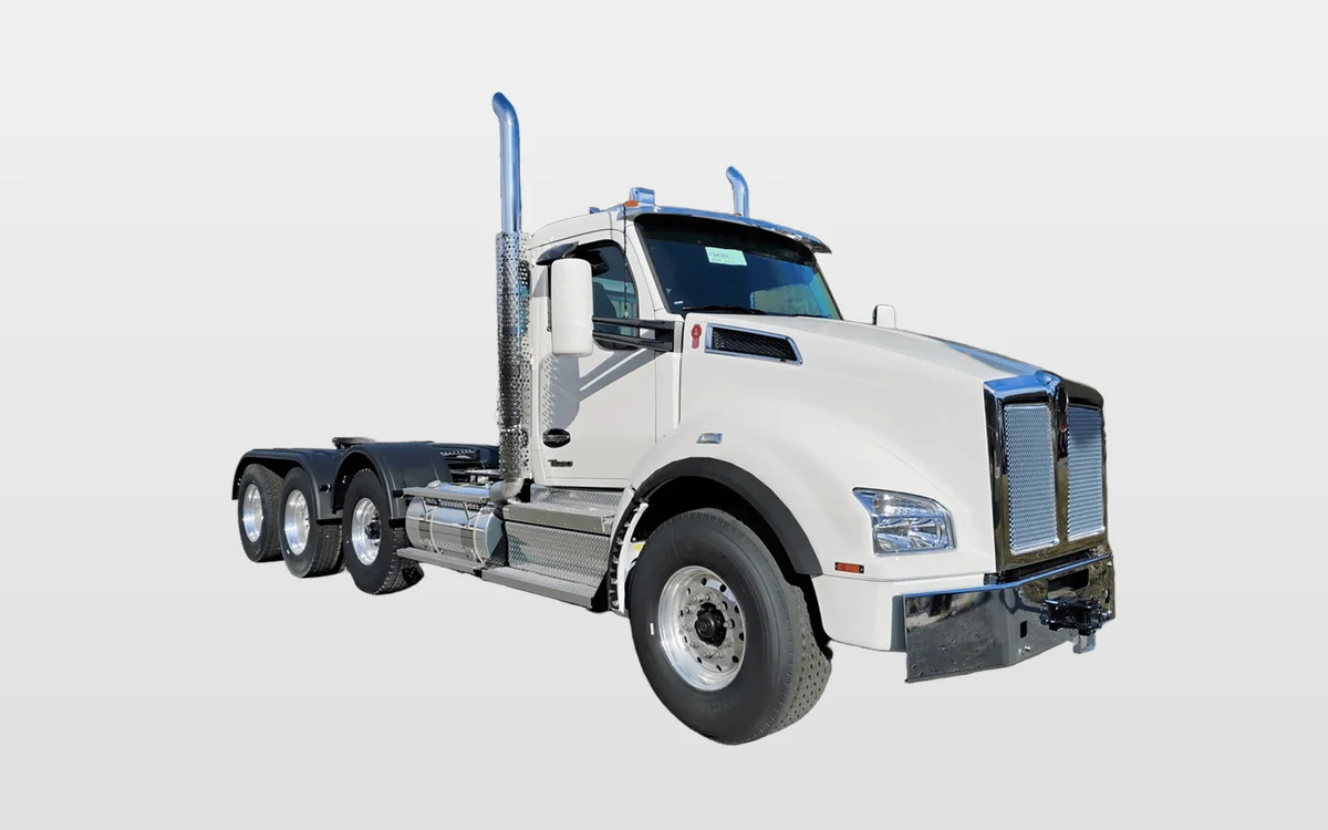 2026 Kenworth T880 - image 1