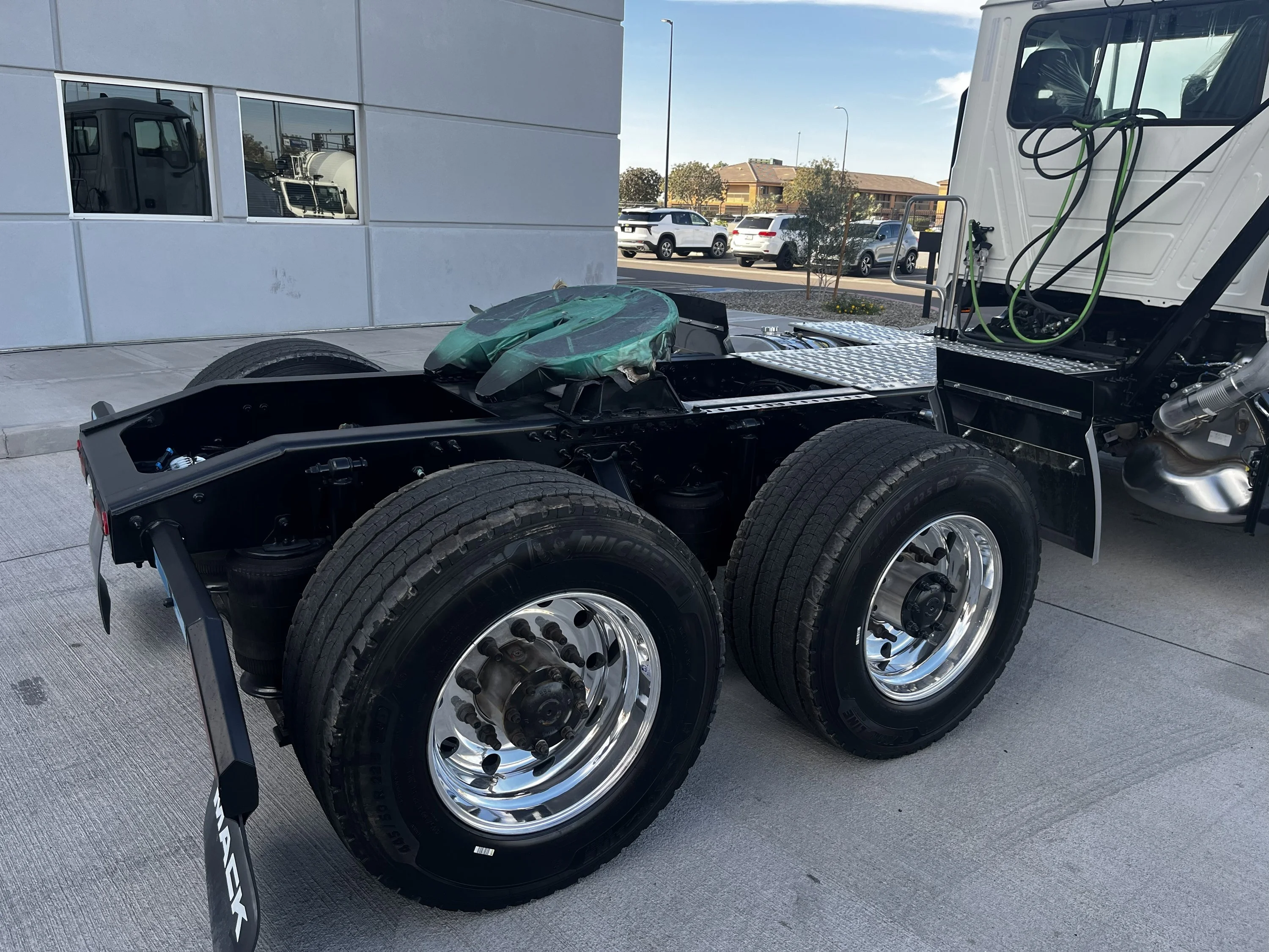 2026 Mack Anthem in Tolleson, AZ — photo 3