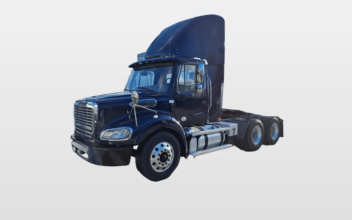 2020 Freightliner M2 112 - image 1