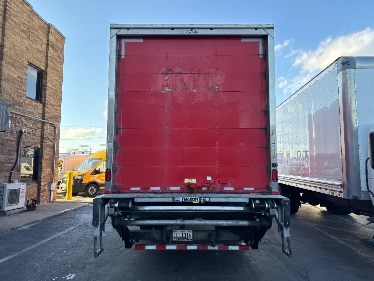 2019 Freightliner M2 106 in Baltimore, MD — photo 7