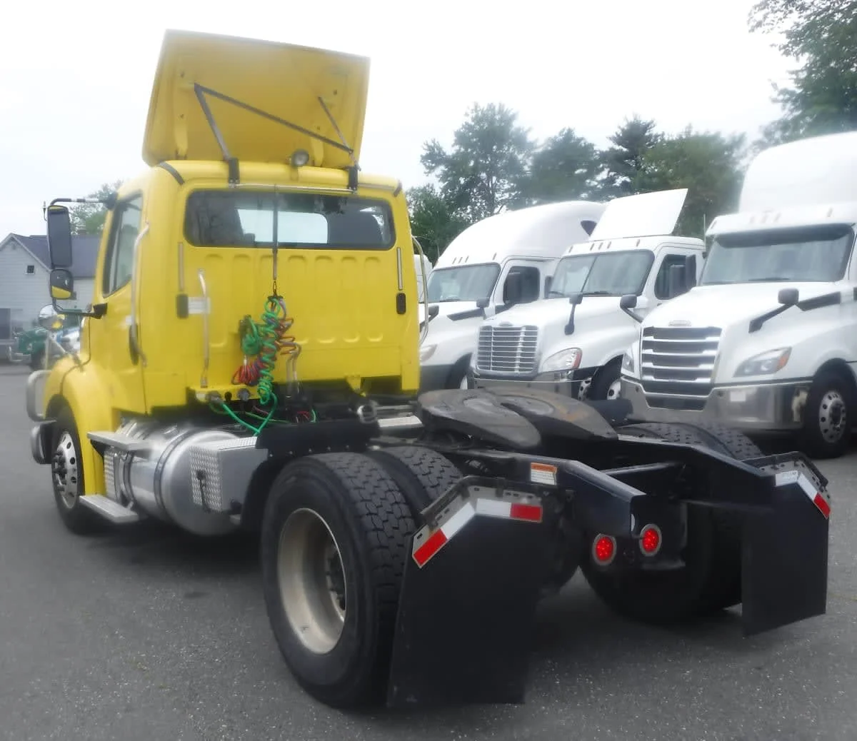 2019 Freightliner M2 112 - image 6