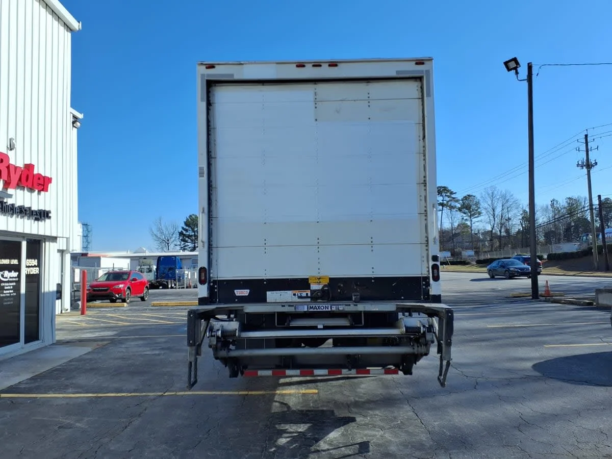 2019 International 4300 in Doraville, GA — photo 5