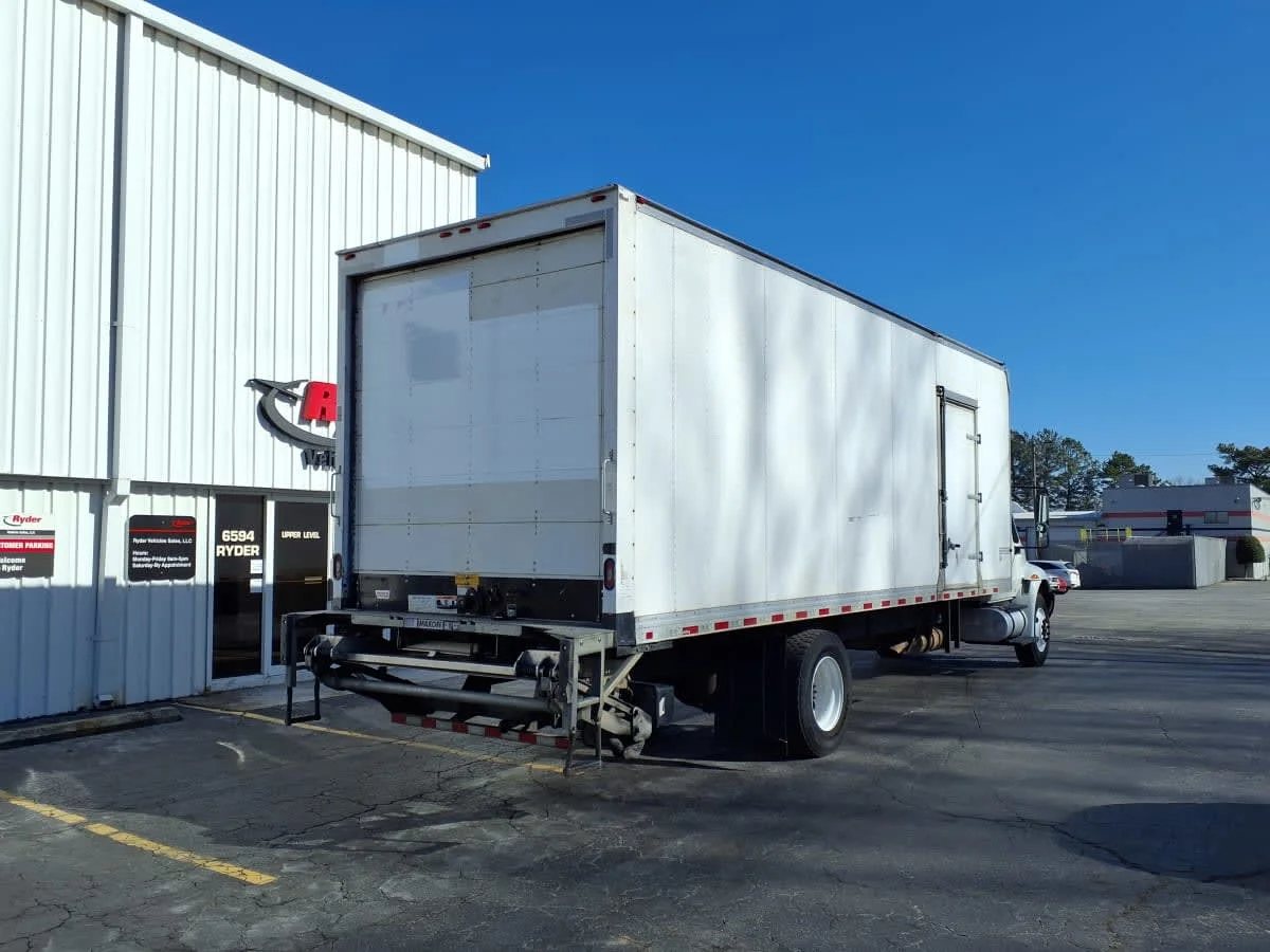 2019 International 4300 in Doraville, GA — photo 4