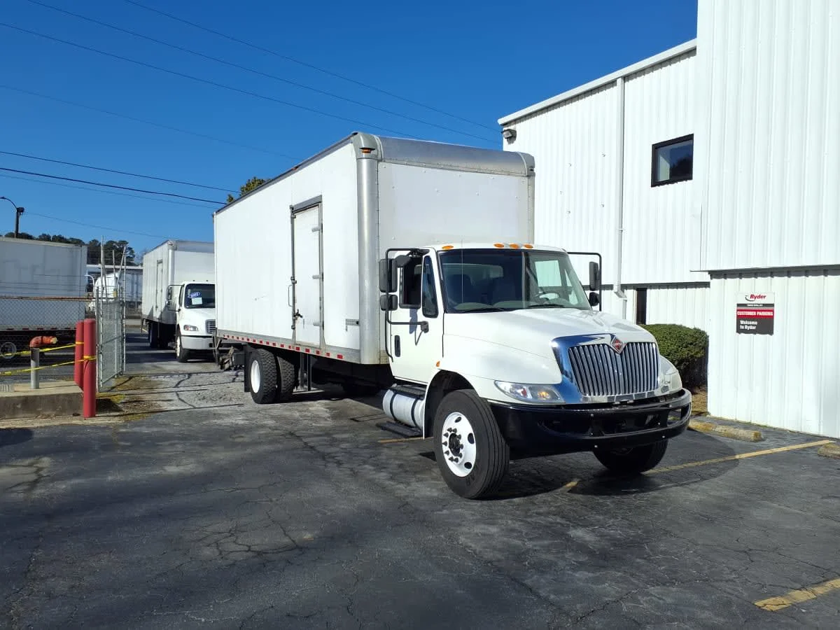 2019 International 4300 in Doraville, GA