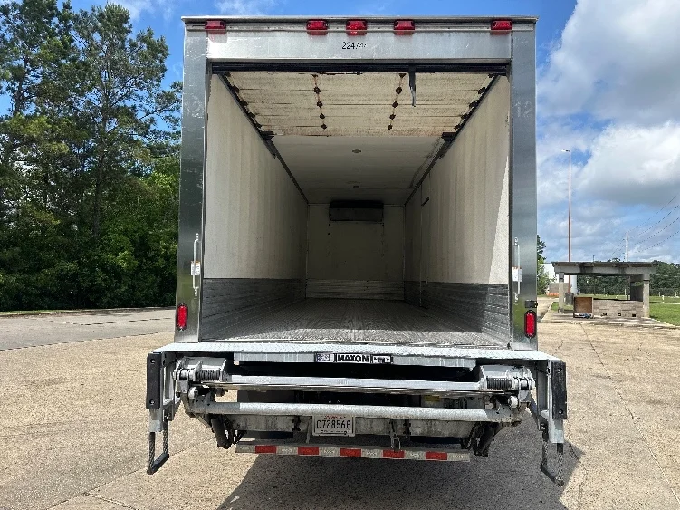 2019 Freightliner eM2 in Hammond, LA — photo 8