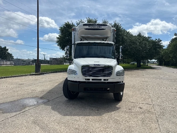 2019 Freightliner eM2 in Hammond, LA — photo 2