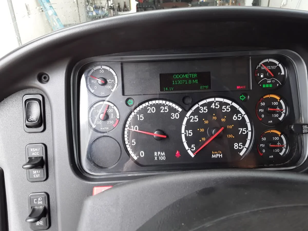 2020 Freightliner M2 106 - image 7