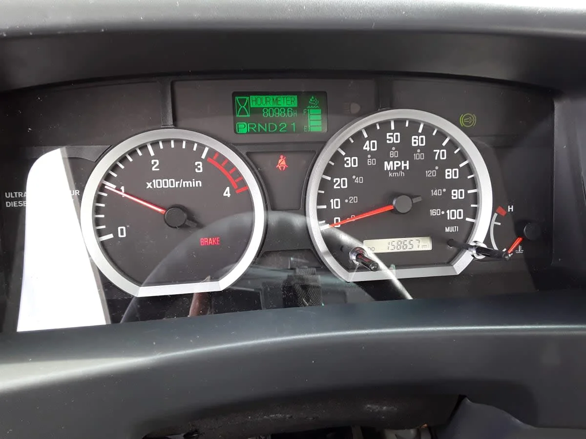 2019 Isuzu NPR - image 10