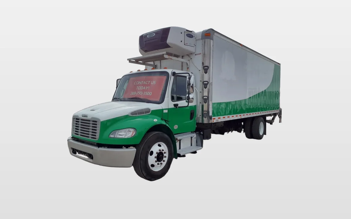 2020 Freightliner M2 106 - image 1