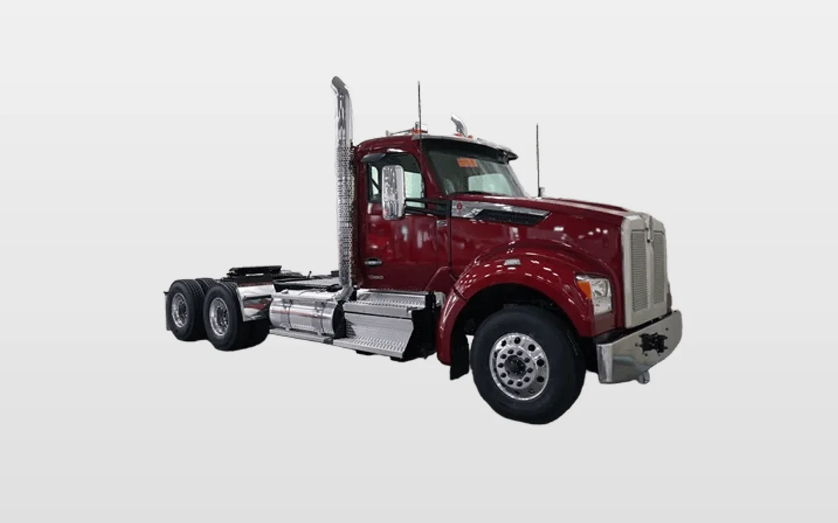 2027 Kenworth T880 - image 1