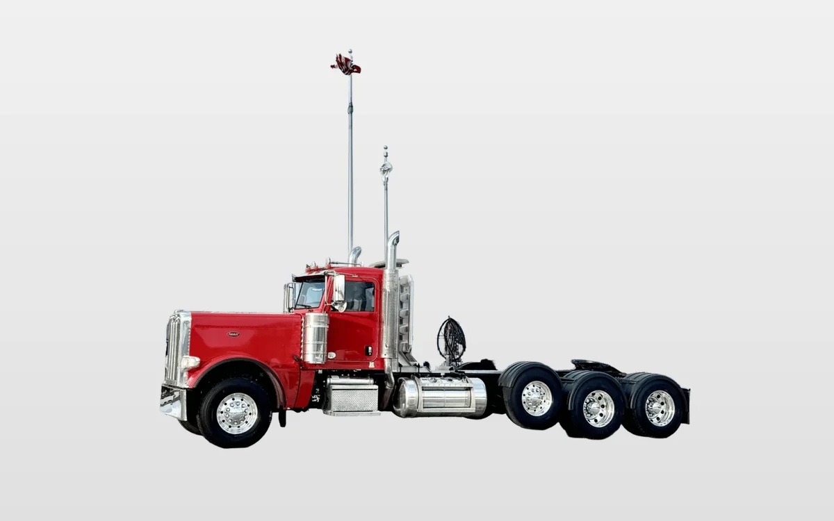 2019 Peterbilt 389 - image 1