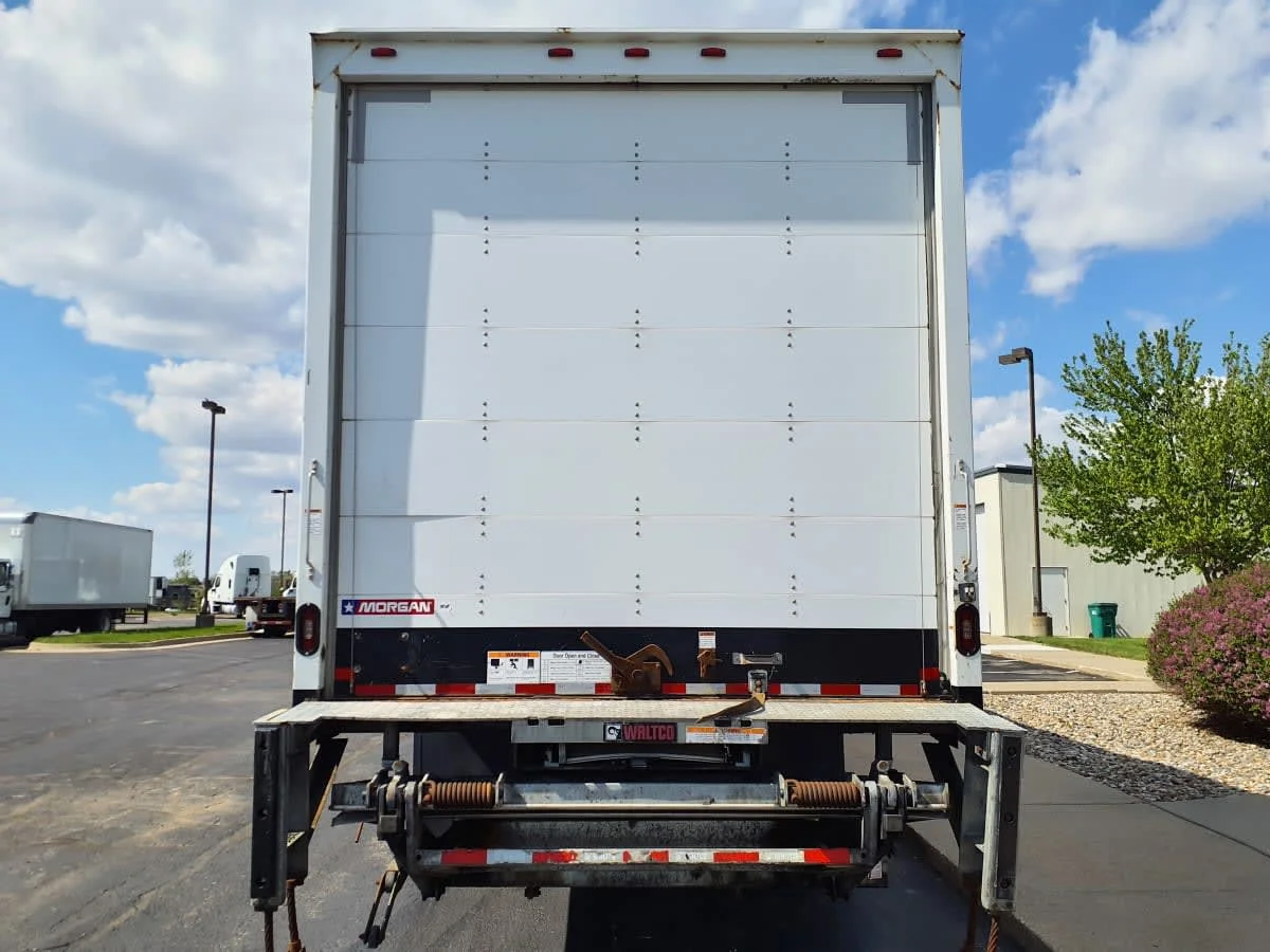 2019 Freightliner M2 106 in Altoona, IA — photo 5