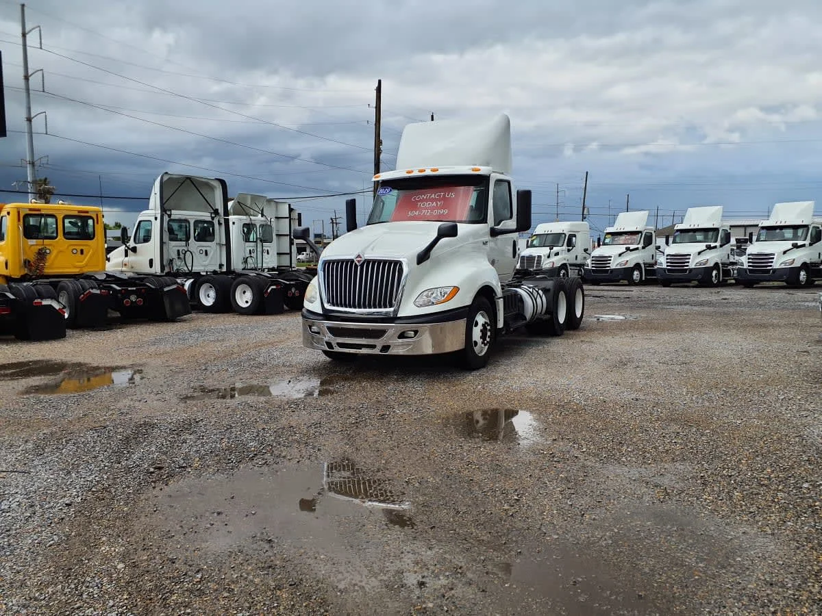 2019 International LT in St. Rose, LA