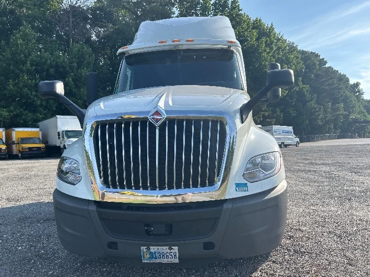 2022 International LT in Anderson, SC — photo 2