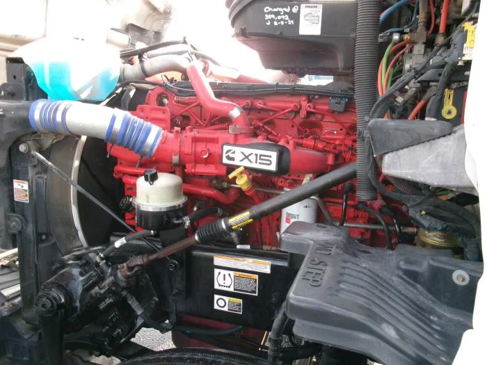 2022 Peterbilt 579 in Indianapolis, IN — photo 8