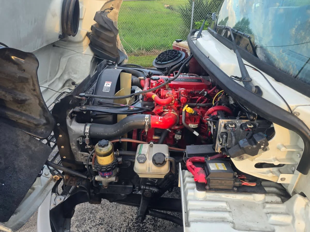 2019 Freightliner M2 106 in Tampa, FL — photo 9