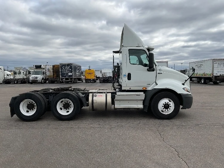 2020 International RH - image 8