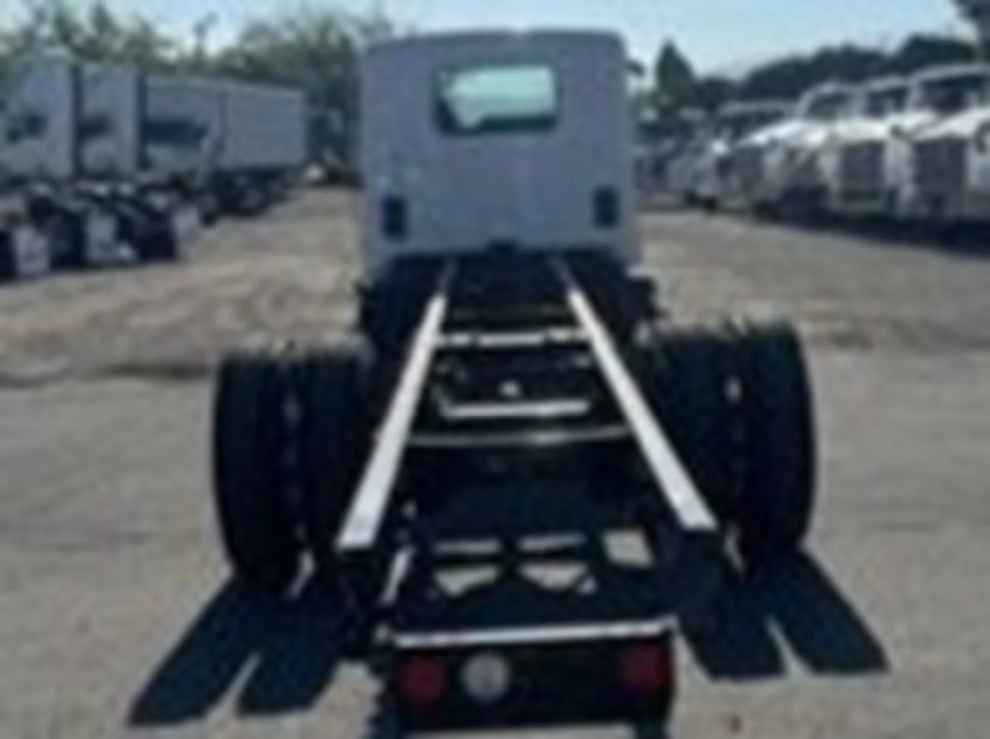 2026 Kenworth T280 - image 4