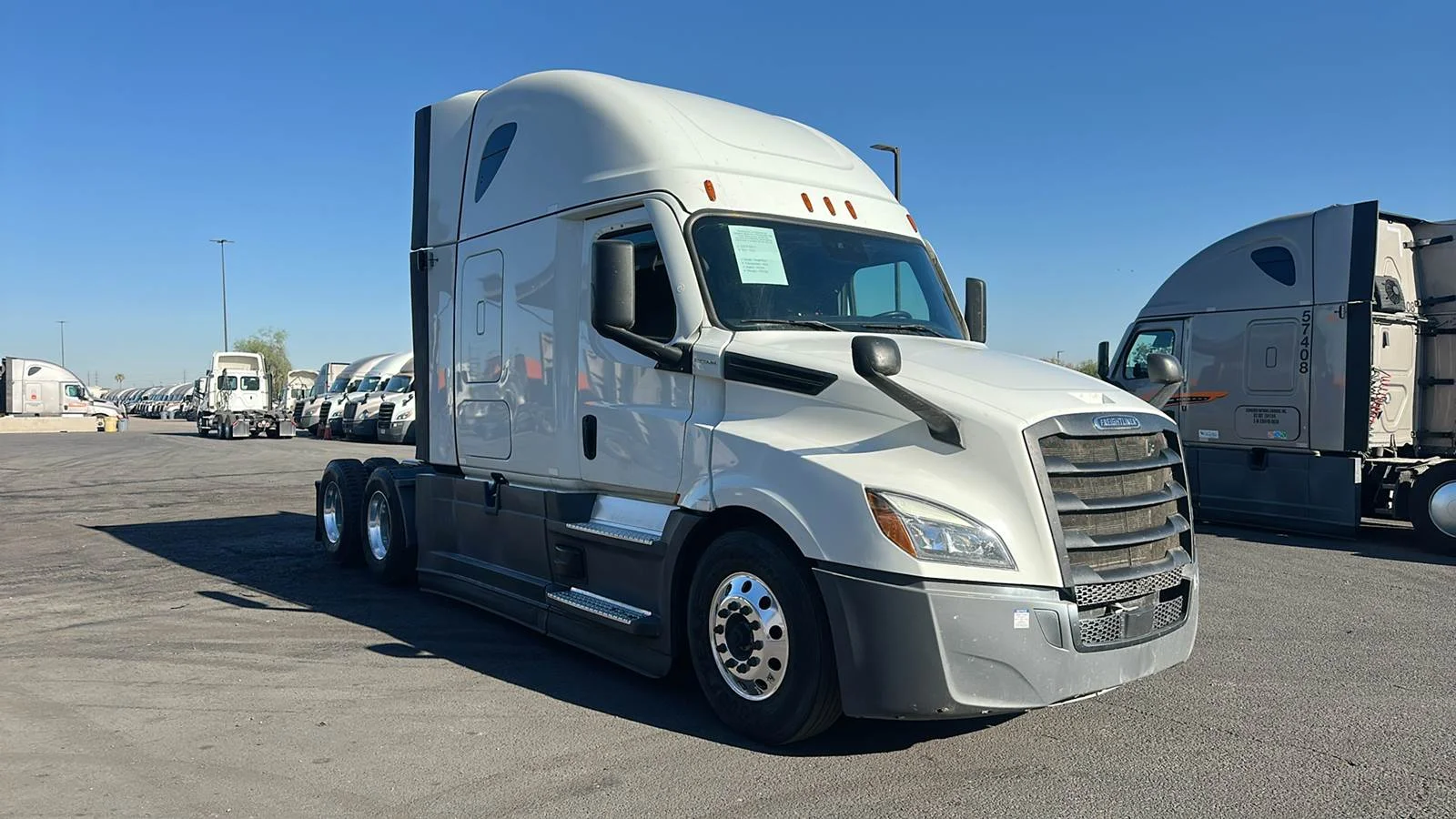 2023 Freightliner Cascadia in Phoenix, AZ