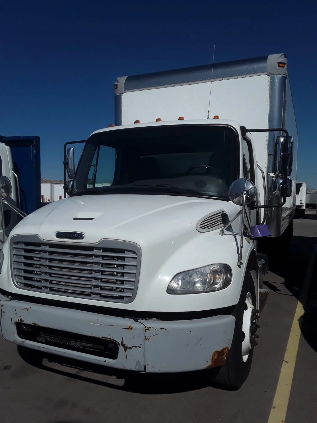 2016 Freightliner M2 106 - image 3
